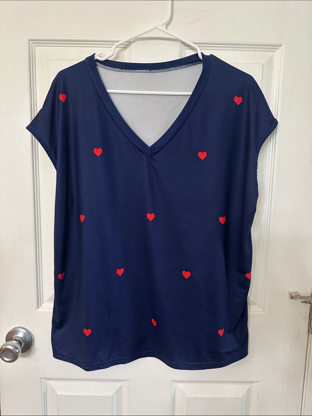 Women's Navy V-Neck Short Sleeve Top with Red Heart Print